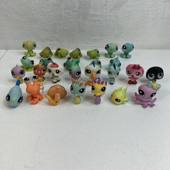 Littlest Pet Shop Lot 27 Figures Animals Birds Frogs Turtles Fish Seahorse Toys - Picture 2 of 10